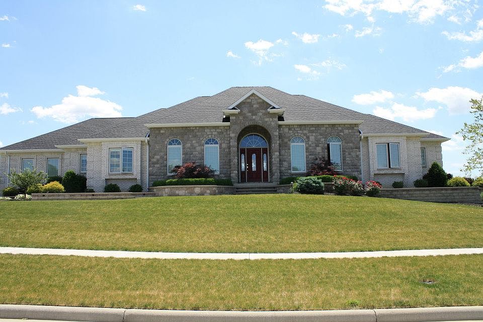 1st image of 6535 Silver Lake Dr
