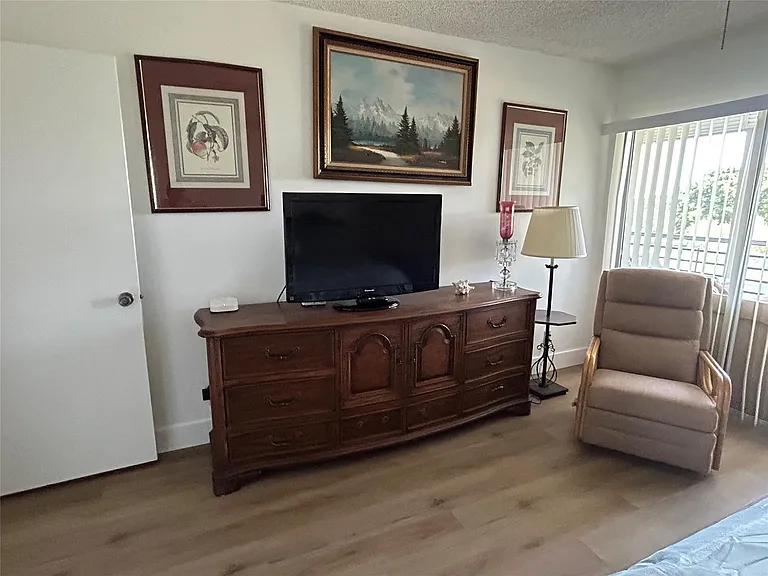 3405 Bimini Ln #D4 — Photo 9