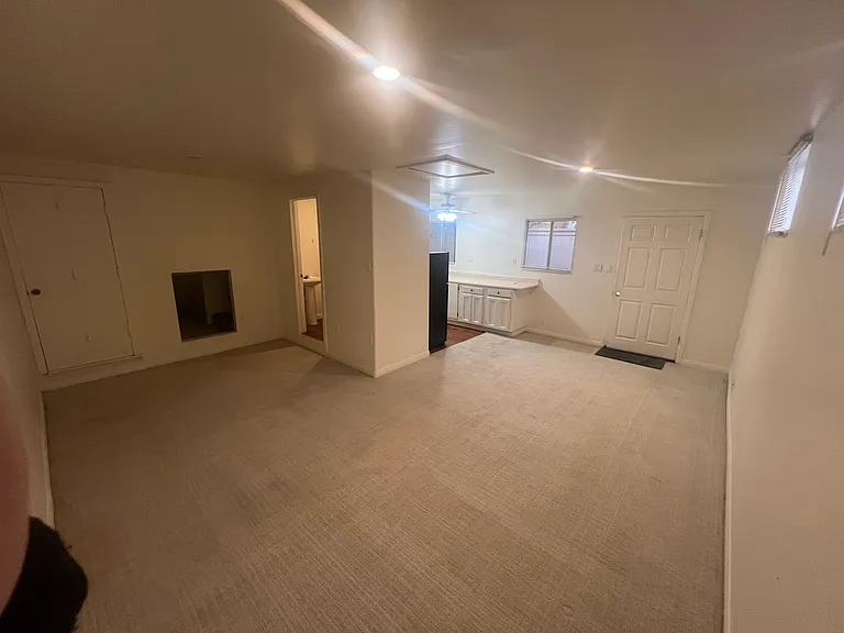 1903 Huntington Ln #3 — Photo 5