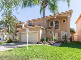 10840 Morningstar Dr, Cooper City, FL 33026