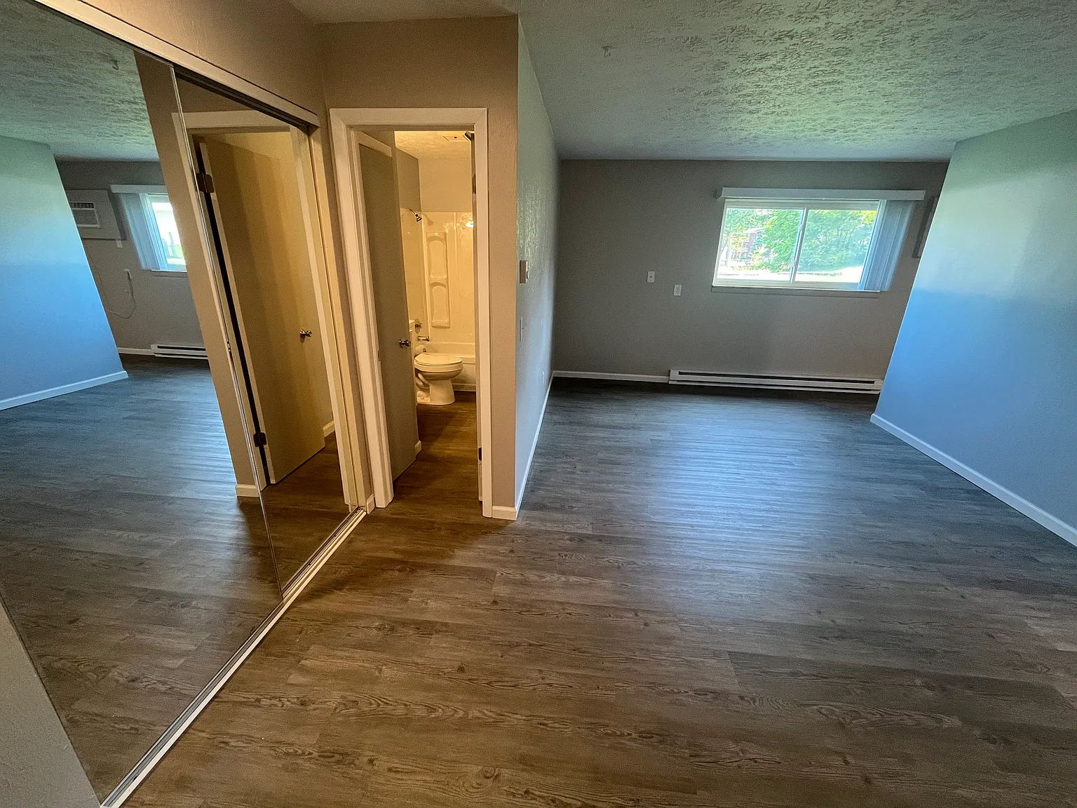 Studio, 500 sqft, $650 — Photo 4