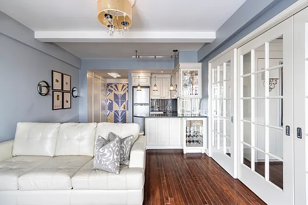 Sold by Brown Harris Stevens | media 17