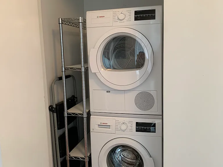 100 Jay St #22G — Photo 8