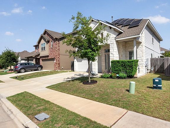 3rd image of 720 Durness Dr