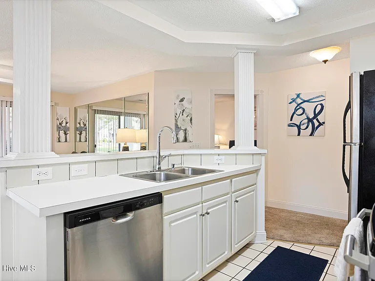 330 S Middleton Dr NW #1001 — Photo 6