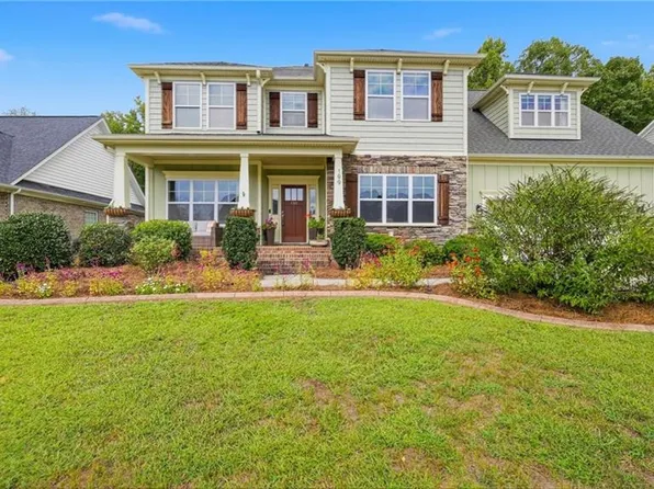 199 Meadowfield Run, Clemmons, NC 27012