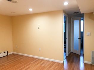 82 Minna St, Brooklyn, NY 11218