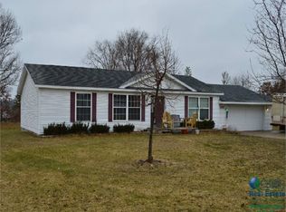 305 Driscoll Ln, Oxford, WI 53952
