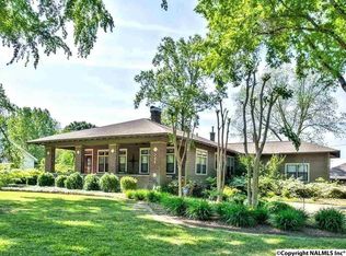 700 E Pryor St, Athens, AL 35611