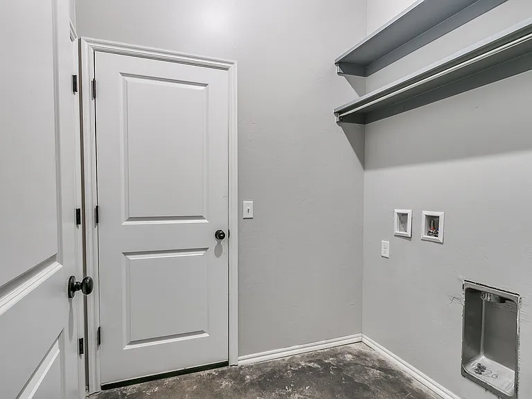 818 Coles Creek Ln — Photo 24