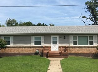 3318 Westwood Dr, Wonder Lake, IL 60097