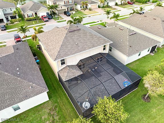 5th image of 3490 Acapulco Cir