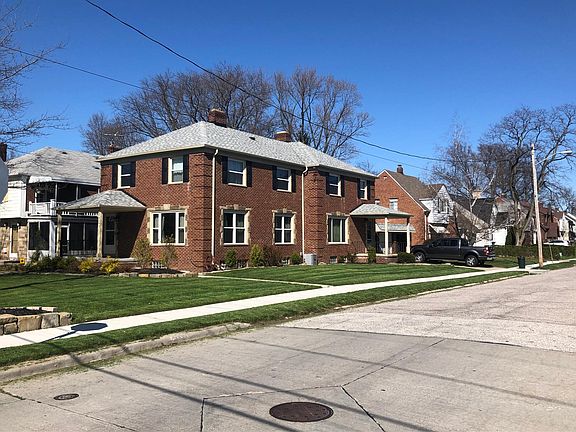 2nd image of 3393 Rocky River Dr