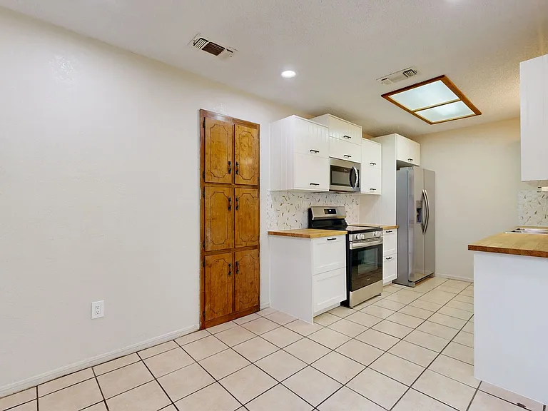 2603 Lu Cir — Photo 14