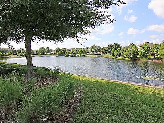 2nd image of 8569 Bradleys Landing