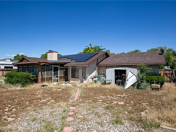 4th image of 45931 York Pl