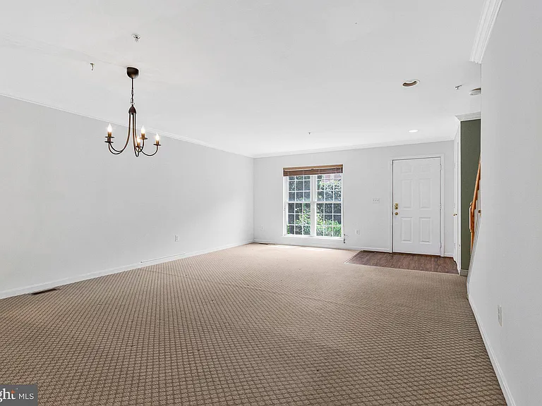 616 Bellerive Ct #85 — Photo 11