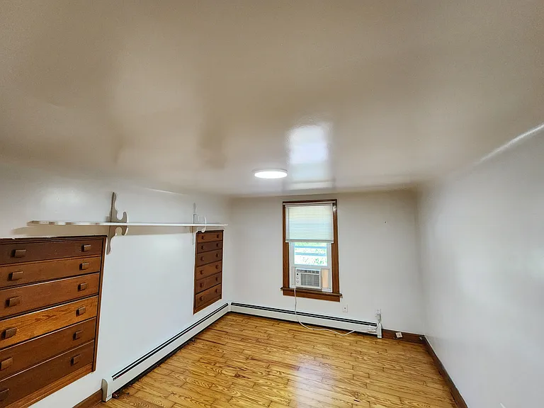 105 N Highland St — Photo 25