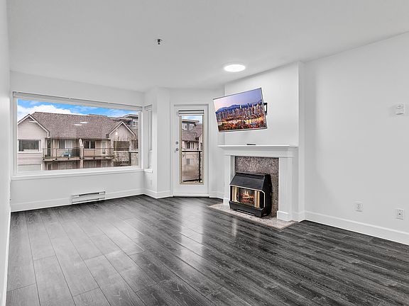 2nd image of 33688 King Rd #410