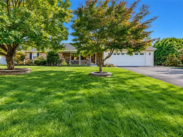 3915 Hecktown Rd, Bethlehem, PA 18020