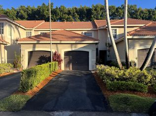 982 Sevilla Cir, Fort Lauderdale, FL 33326