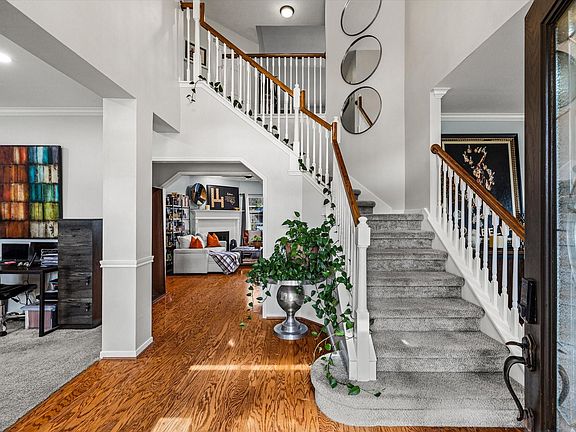 3rd image of 3802 Coral Cir