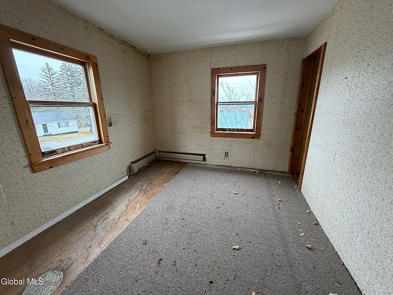 5th image of 5 Waldo Place