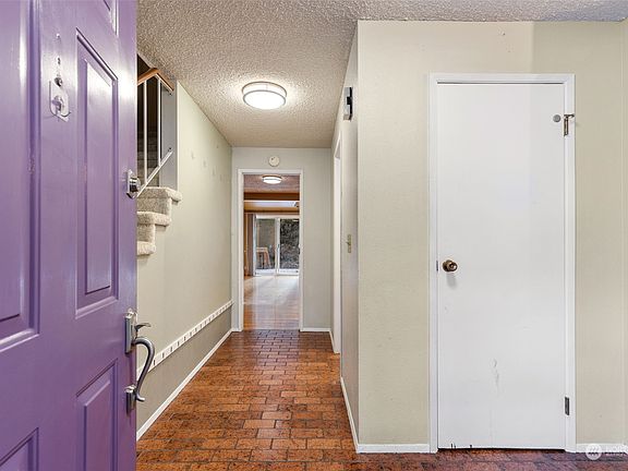 2nd image of 4475 NW Shelley Drive