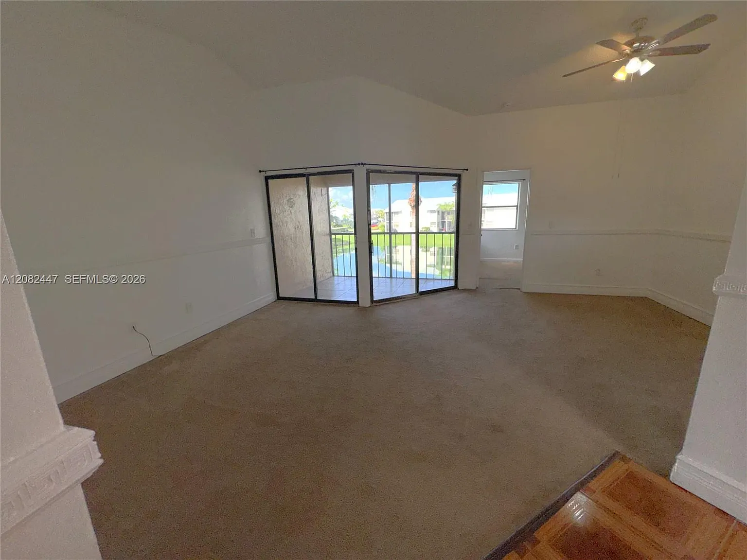 Lakeshore Condo 11 — Photo 3