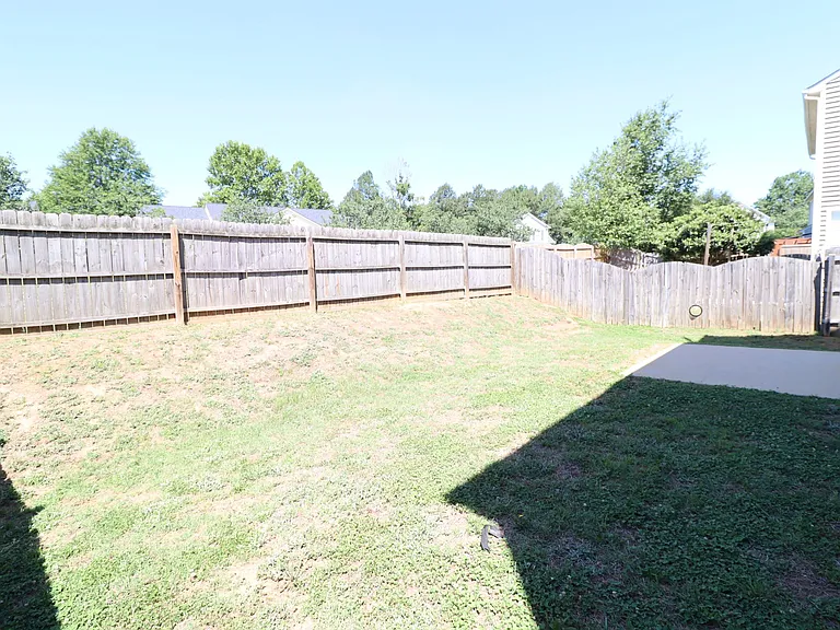 5112 Mabe Dr — Photo 29