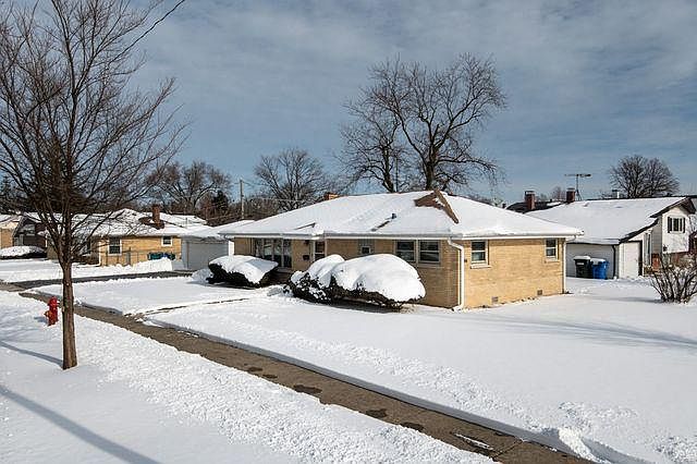 1st image of 2054 Fox Ln