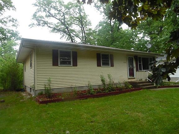 2nd image of 4848 E 26th Pl