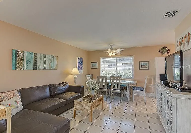 6020 Midnight Pass Rd #1 — Photo 3