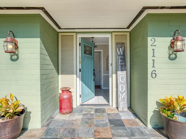 2116 Laurel St, Palatka, FL 32177