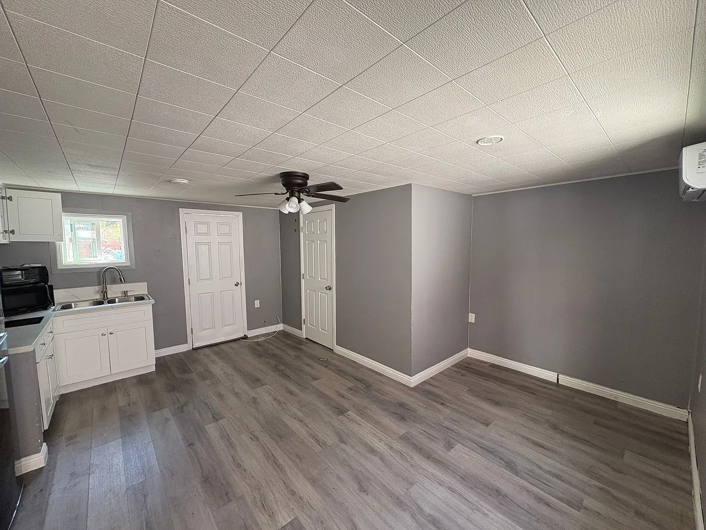 3483 N. Mayfield Ave Multi Family — Photo 4
