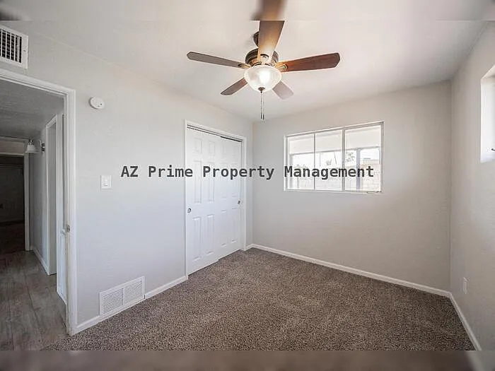 1140 W 7th St — Photo 25