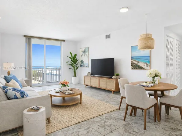 60 NW 37th Ave APT 1004, Miami, FL 33125