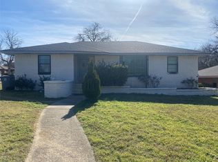 320 Woodlark Trl, Dallas, TX 75241