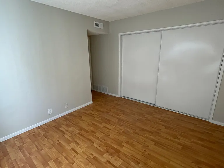 1675 Amberwood — Photo 19