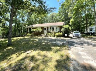 100 Denise St, Sag Harbor, NY 11963