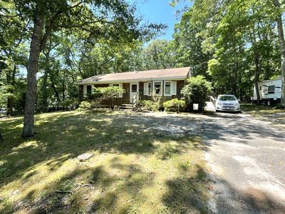 100 Denise St, Sag Harbor, NY, 11963