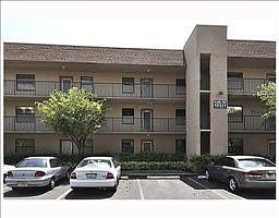 5th image of 10331 Sunrise Lakes Blvd APT 204