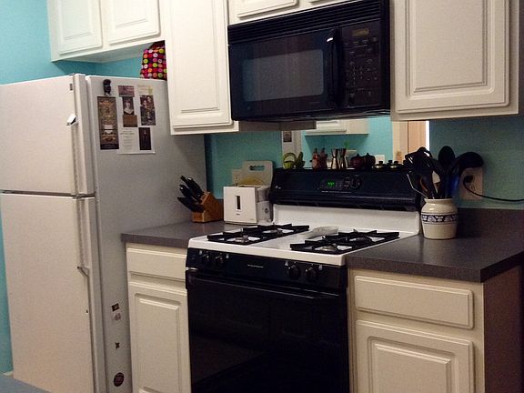 5th image of 6581 Grange Ln Unit 401