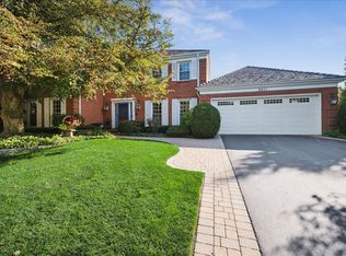 2501 Indian Ridge Dr, Glenview, IL 60026