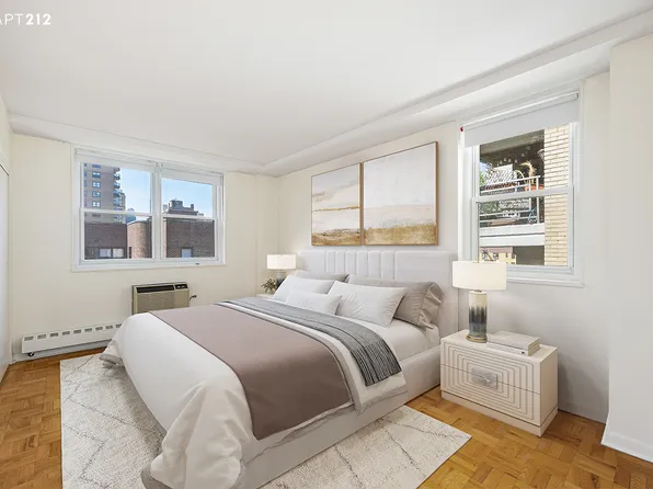 63 East 9th Street 7T image 3 of 7
