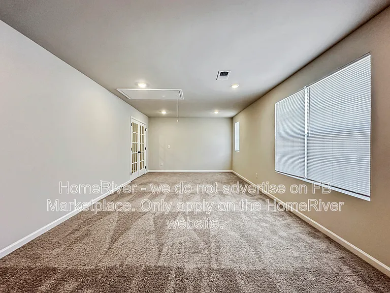 437 Chedworth Dr — Photo 8
