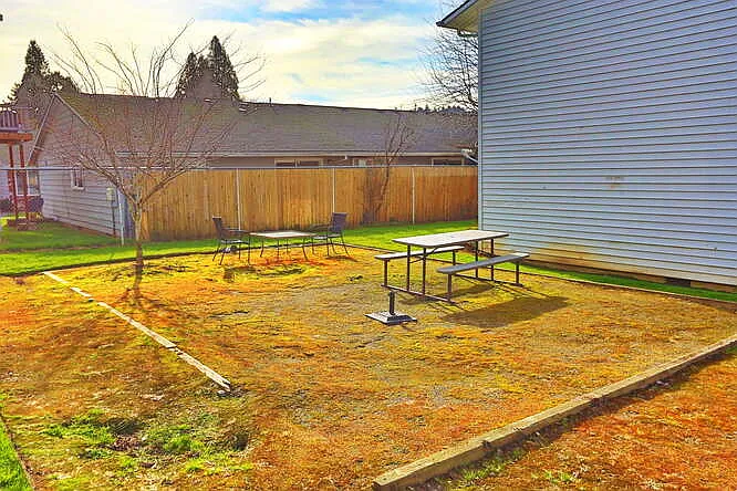 CLEVELAND STATION APTS — Photo 36