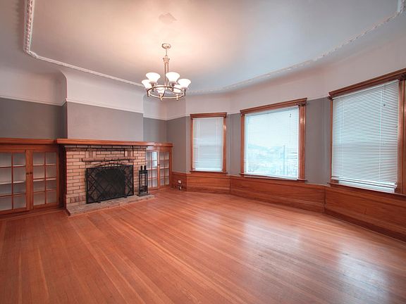 5th image of 836 38th Ave