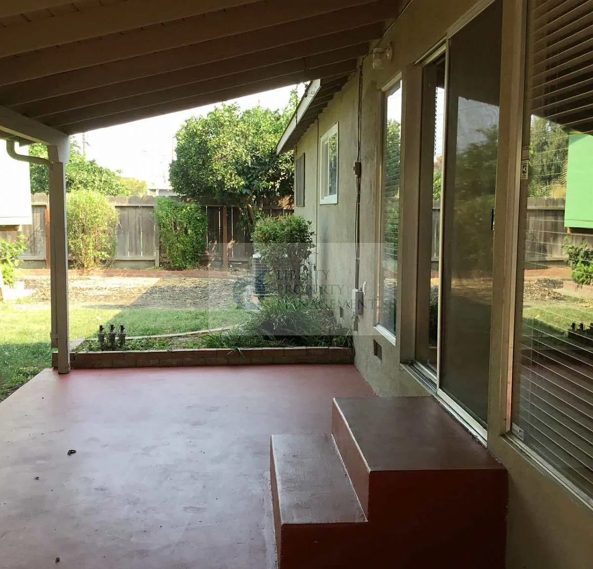 3 bed, 1396 sqft, $2,150 — Photo 4