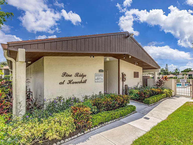 4821 Sable Pine Cir — Photo 17